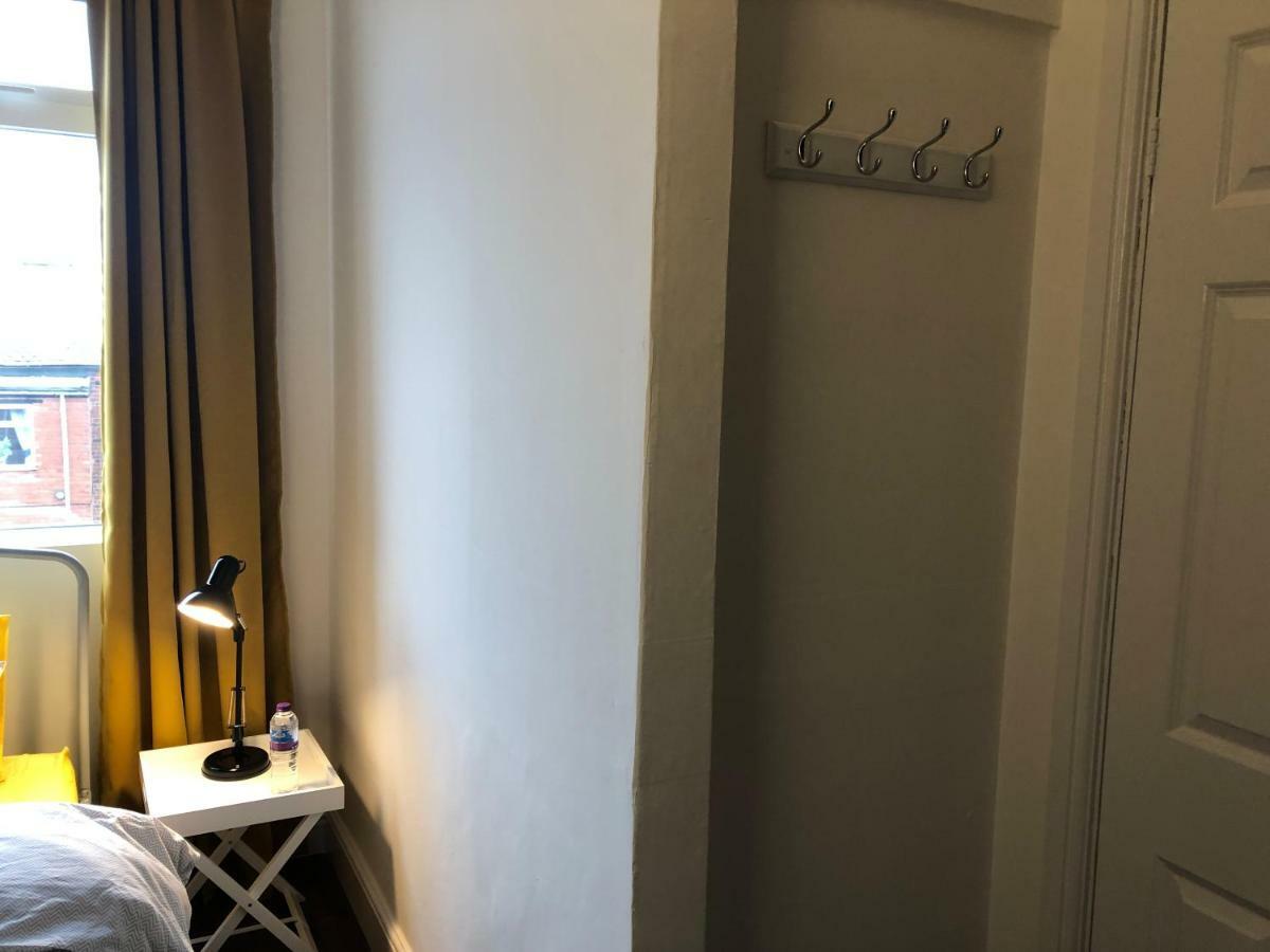 Hilton House Βίλα Μπάρνσλεϊ Εξωτερικό φωτογραφία